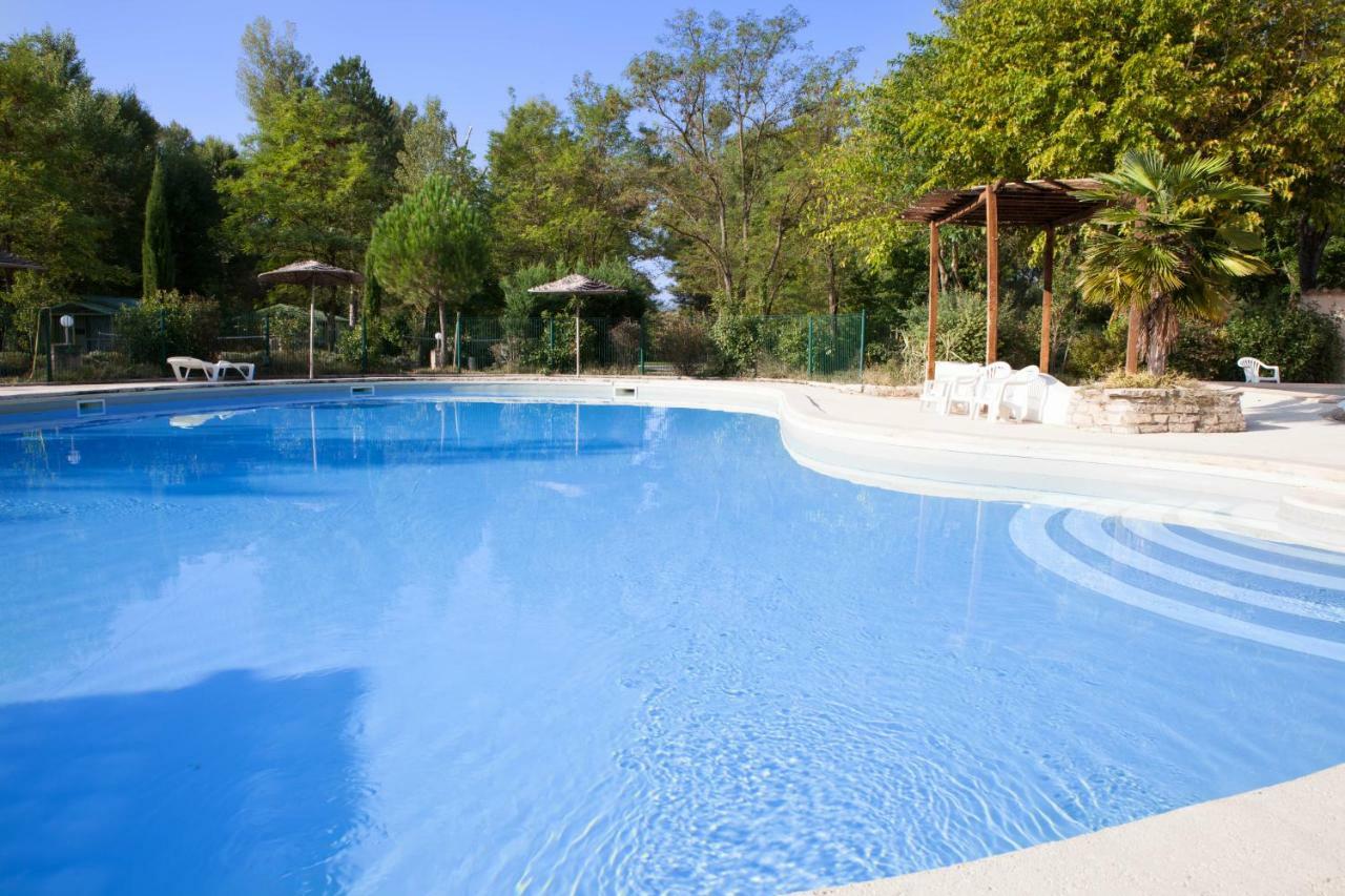 فندق Dauphinفي  Camping L'Eau Vive المظهر الخارجي الصورة